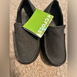 Crocs Santa Cruz II size Junior 3 Brand New